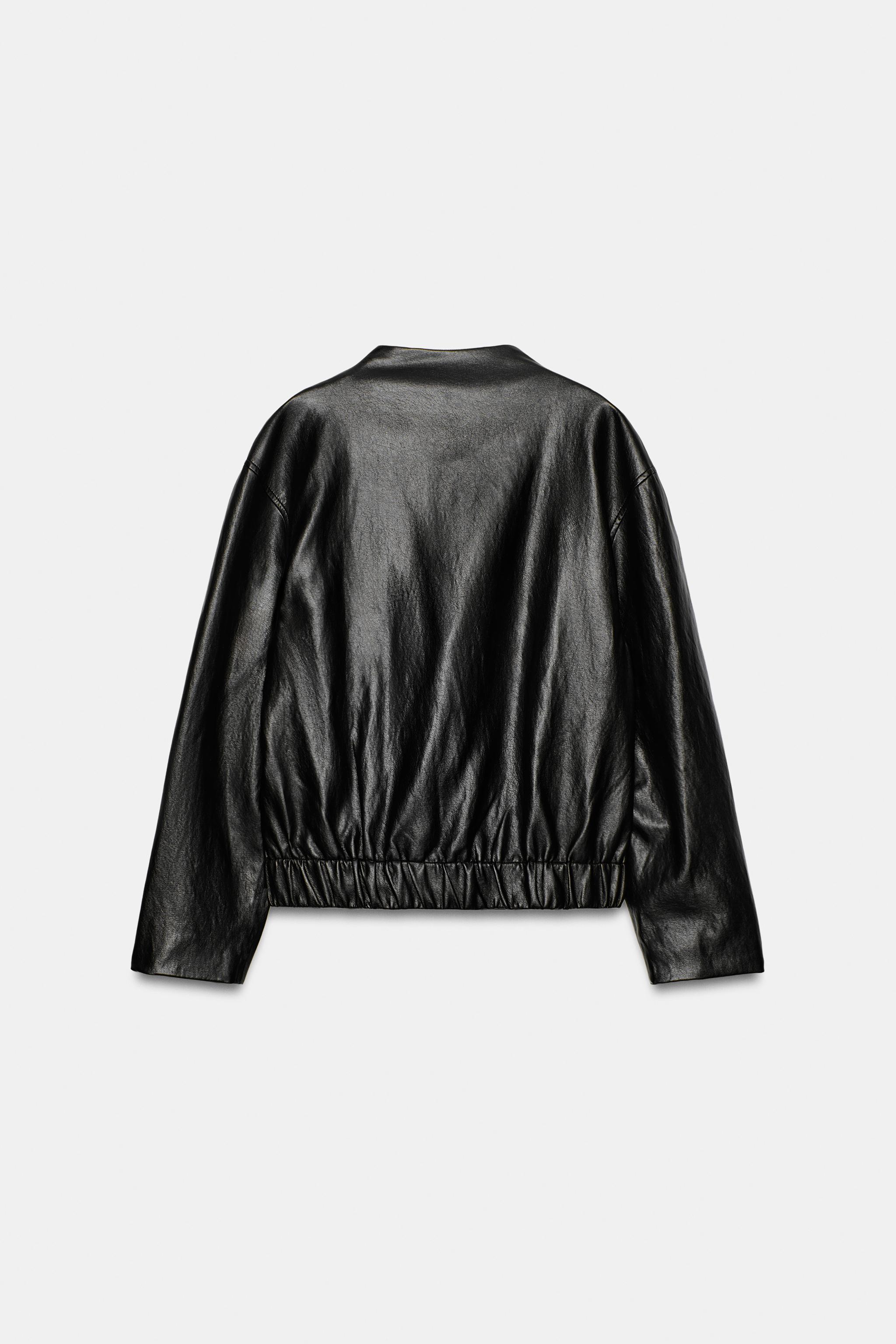 VESTE CROISÉE EN MATIÈRE SYNTHÉTIQUE
